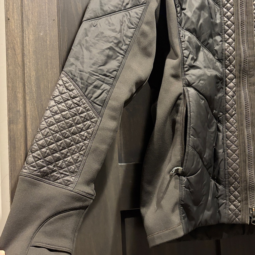 Athleta Women’s Jacket - Picture 5 of 12